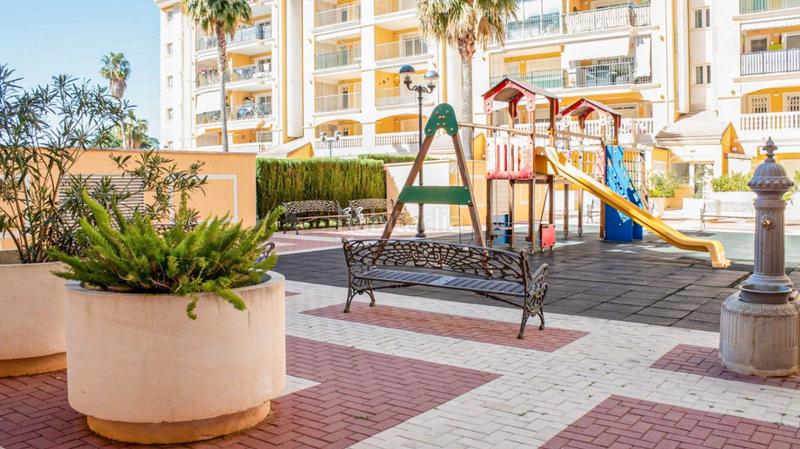 Foto 564e8e68-49d6-45e6-a2c9-fe9ec5094007. Appartamento con riscaldamento parcheggio piscina in Dénia