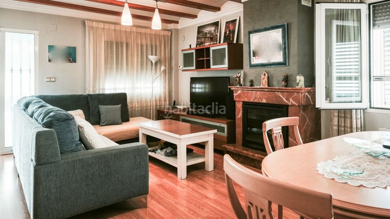 Foto 315a730f-875e-4604-be51-b154590b963a. Casa amb calefacció piscina a Oliva playa Oliva