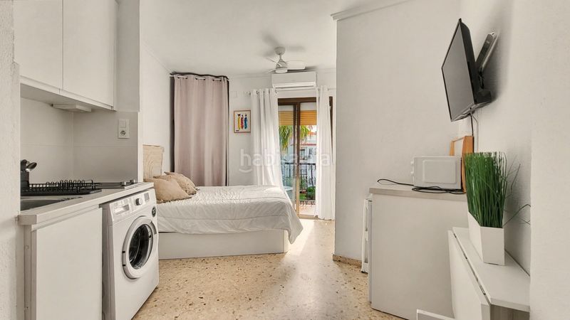 Foto e2af17bf-9d97-44f8-a844-c5ae518984a7. Estudi amb calefacció aparcament piscina a Les Bassetes - El Marjal Dénia