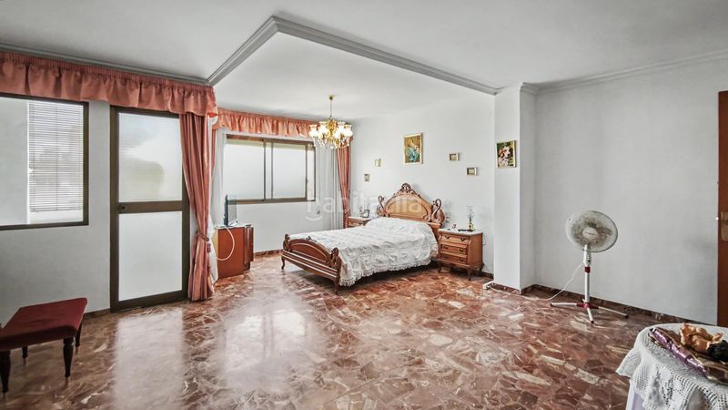 Foto d03698a4-b19d-4f35-9473-e696c978714c. Casa amb calefacció aparcament a Ondara