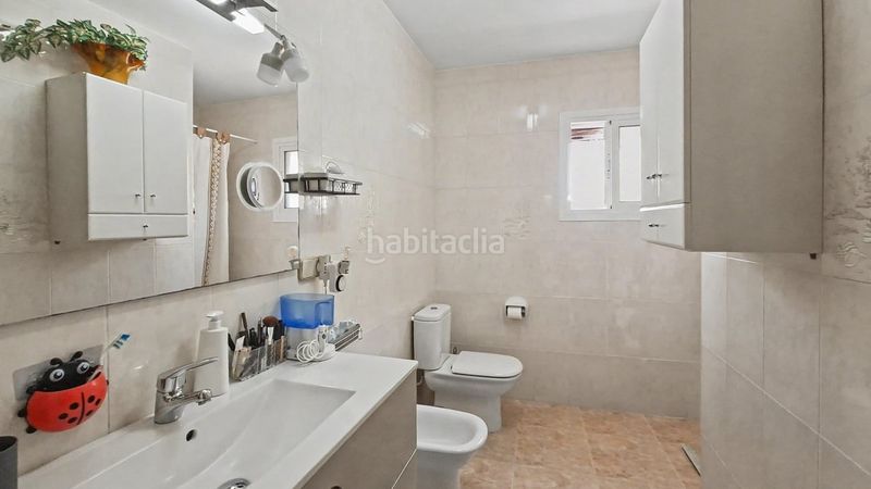 Foto 7a7999d6-9c9e-4b4b-a593-c1a091a639ec. Casa amb calefacció aparcament a Oliva playa Oliva