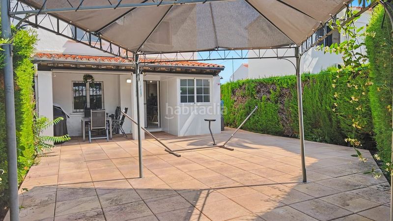 Foto 8f93f879-956c-4f8b-a65f-e8f297ff8bb0. Casa amb calefacció aparcament piscina a El Palmar - Los Molinos Dénia
