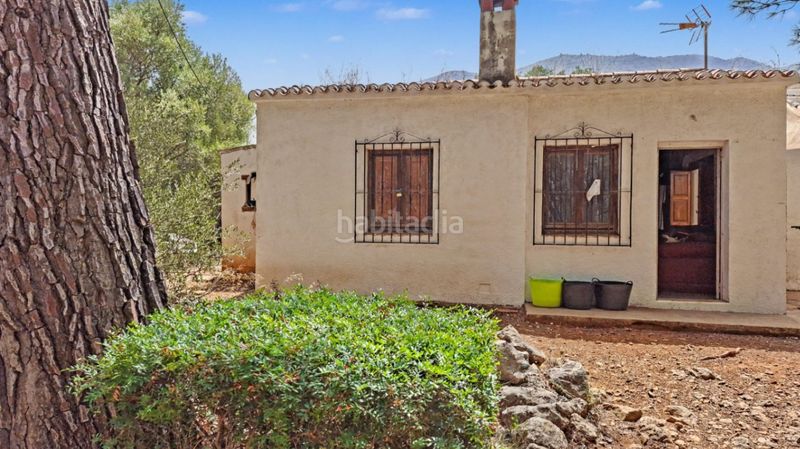 Foto 0f3a5d1c-7747-41d4-b7e2-e67518698bde. Masia amb aparcament a Parcent