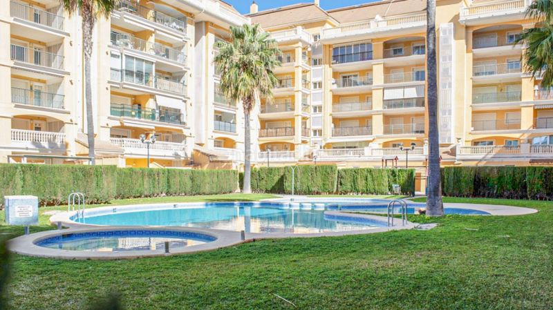 Foto 8023b8a9-4f99-41b9-b72b-d3f55f7f6a79. Apartament amb calefacció aparcament piscina a La Pedrera-Vessanes Dénia