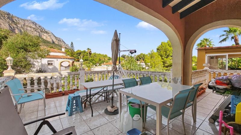 Foto aa8c6102-5057-4248-8a14-61f32d843a6f. Xalet amb aparcament piscina a El Montgó Dénia