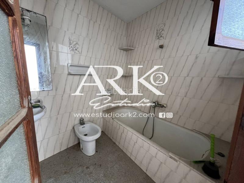 Foto 101722f2-60b3-4360-a77b-f4d79604f6b1. Maison dans Ador