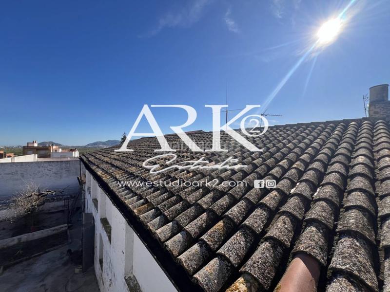 Foto 999b9cd2-89fd-4a32-bd1b-3ed05b86befe. Maison dans Ador