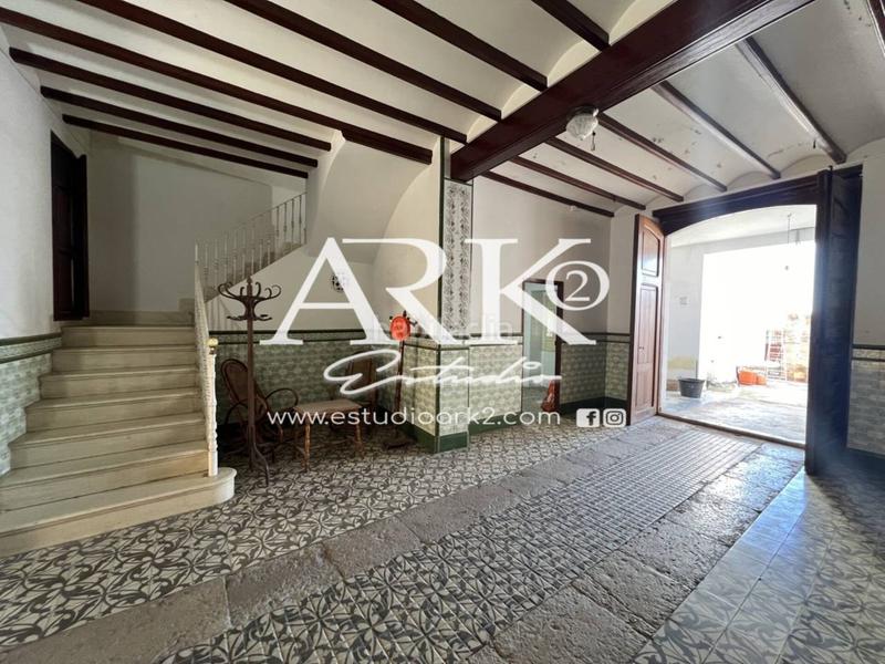 Foto b59efc85-2a7e-49a2-b928-93d1effc9a09. Maison dans Ador