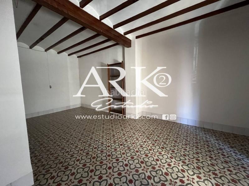 Foto bb72a889-ef07-41a5-a9f9-e81ee9e9960a. Maison dans Ador