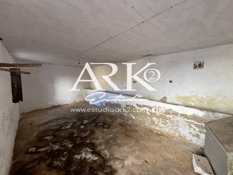 Foto cebe4234-3ada-45c3-aa65-33cd520c0038. Maison dans Ador