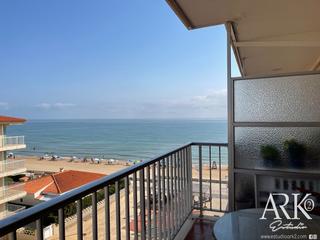 Apartament  Carrer segrelles. Apartamento con vistas al mar