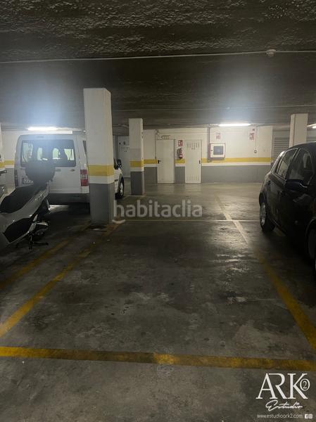 Foto 15e69a17-32e2-45c9-8451-73c9ce901c34. Parking voiture dans Corea Gandia