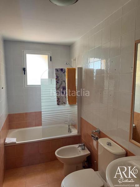 Foto 55dbdbeb-f342-4c5c-bd4d-b3b88e6513b0. Attico con parcheggio piscina in Playa de Gandía Gandia