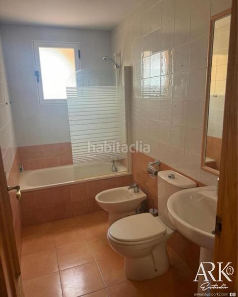 Foto 604211fb-0f8f-45d6-8efb-ec5ed276cd24. Attico con parcheggio piscina in Playa de Gandía Gandia