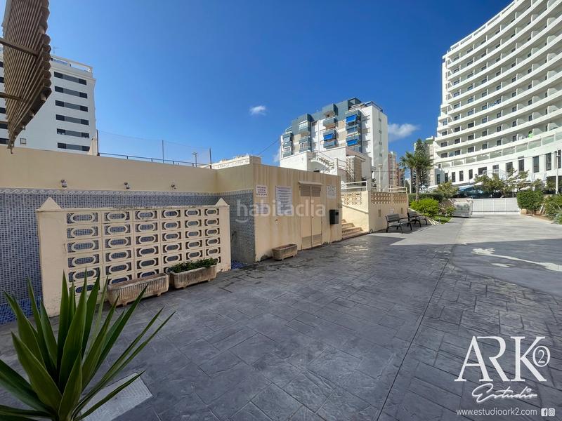 Foto 80e91c1c-2c73-426c-9ab2-2c9a74a6bcc3. Apartament amb aparcament piscina a Playa de Gandía Gandia