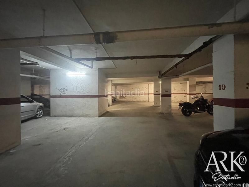 Foto 51493070-4469-4af3-85c7-dfb1c7147a52. Autoparkplatz in Corea Gandia