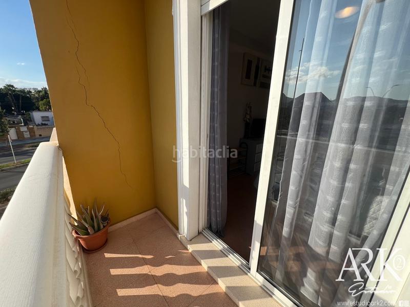 Foto 3a4fc126-3f81-4dfc-ad28-922c10db073b. Flat with parking in Grau de Gandía-Marenys de Rafalcaid Gandia