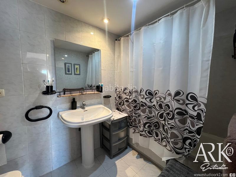 Foto 5c0f6f75-4e29-4941-9763-3f9e11c06de1. Flat with parking in Grau de Gandía-Marenys de Rafalcaid Gandia