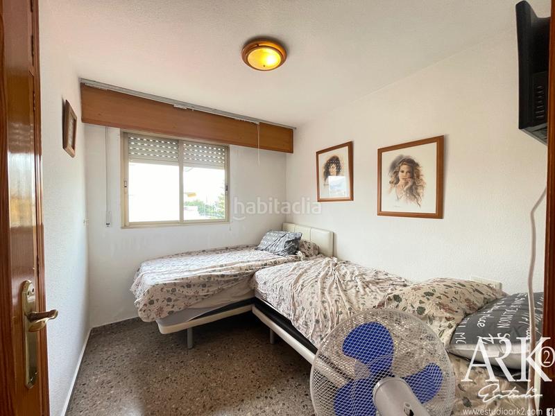 Foto 92ae4b72-aa14-4f4e-a54a-887e19b2c154. Apartamento  en la playa en Playa de Gandía Gandia