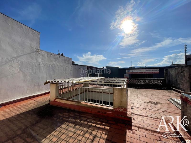 Foto 6c6b9556-b25d-4edc-846c-ea669b5ddde2. Maison avec cheminée parking dans Beniarjó