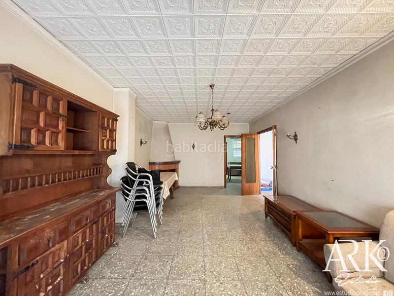 Foto b5c3b46d-3cc3-4d86-8c22-4ae3a79dd492. Maison avec cheminée parking dans Beniarjó