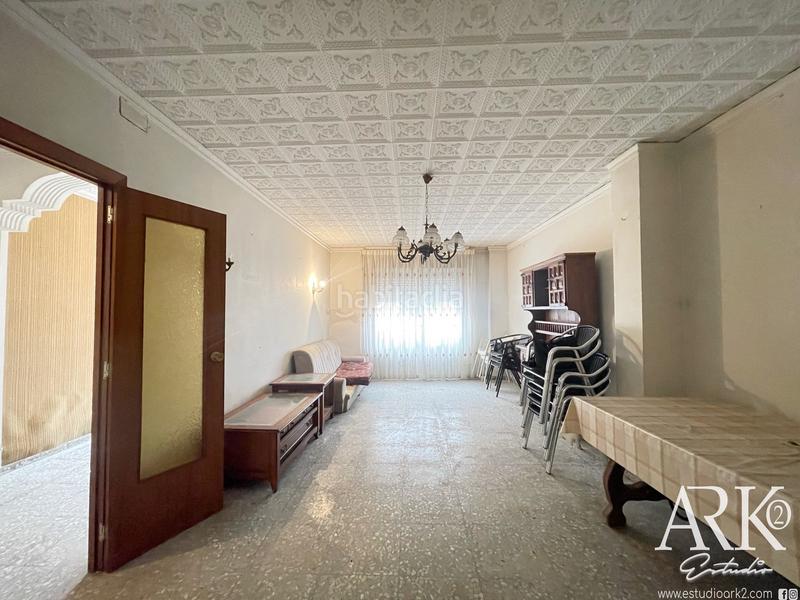 Foto bcab0f95-7328-404a-abbf-a59f2098de2c. Maison avec cheminée parking dans Beniarjó