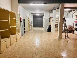 Local Comercial en Casco Urbano