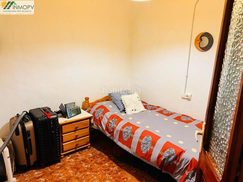 Foto bd7aaea5-c1e9-4973-844e-aeefdf431de0. Casa amb calefacció aparcament piscina a Cálig