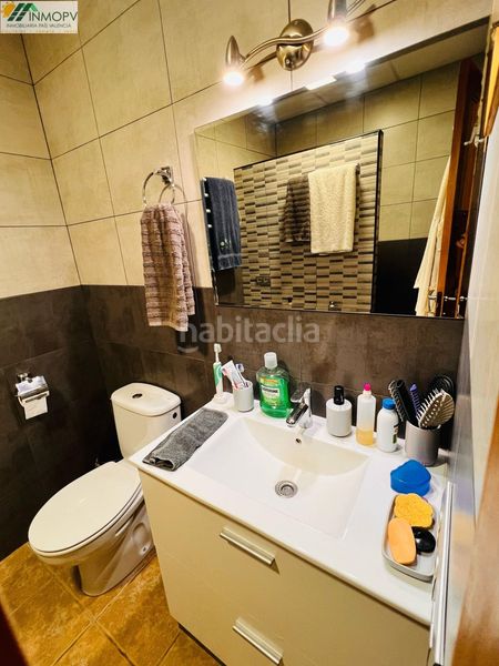 Foto c05e9638-ab9c-4512-b082-a42d2c1999db. Casa amb calefacció aparcament piscina a Cálig