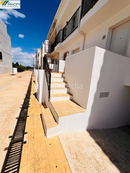Foto da86138f-87a0-40da-bc5b-8b780f1783cd. Casa adossada amb calefacció aparcament piscina a Vinaròs