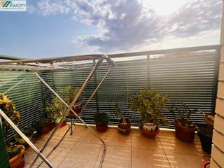 Appartement à Casco Urbano. Se vende piso de 3 dormitorios cerca playa y centro!