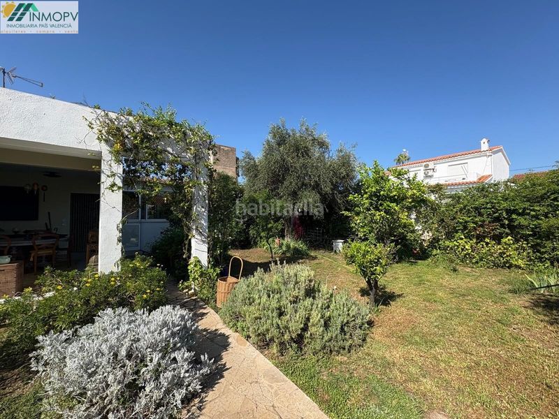 Foto c67607d2-a4b9-468b-a0d7-1734b5a0deb7. Casa aparellada amb calefacció a Costa Norte Vinaròs