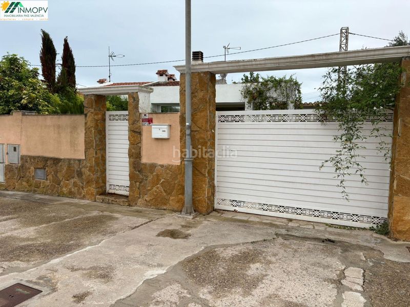Foto f9942f1c-23b5-423c-b5e9-dfe178d47da1. Casa aparellada amb calefacció a Costa Norte Vinaròs