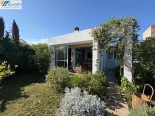Maison jumelée à Costa Norte. En venta chalet pareado construido en una sola planta! comoda di