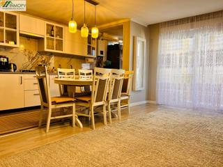 Piso en Casco Urbano. En venta piso exterior totalmente  reformado de 3 dormitorios ce