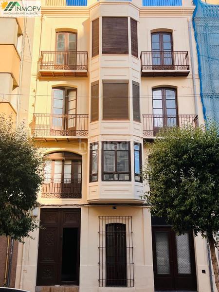 Foto cb8795f9-2bd8-4b7d-9113-7927533206c0. Edificio  en venta en pleno centro en Casco Urbano Vinaròs