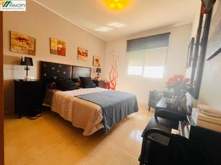 Appartement à Casco Urbano. En venta piso semi nuevo de 2 dormitorios, en urbanizacion con p