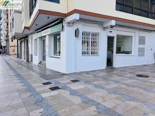 Traspàs Local Comercial a Casco Urbano. Traspaso restaurante en el paseo maritimo de vinaros !