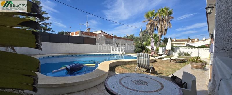 Foto 9631a516-62bd-4928-b93f-3fbd8948956a. Xalet amb calefacció aparcament piscina a Costa Norte Vinaròs