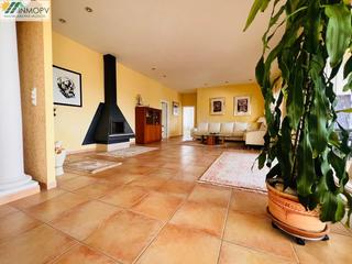 Xalet a Closa de Vinaròs - Ermita. En venta elegante villa en la zona de ermita con vistas al mar y