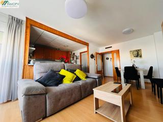 Etagenwohnung in Casco Urbano. Piso de 3 dormitorios en venta en la zona mercadona, av barcelon