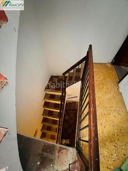 Foto 19f3a78a-98ae-4e42-b8cf-d047df95756d. Casa edificio céntrico en venta con reforma parcial y local comercial en Vinaròs