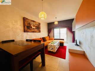 Piso en Casco Urbano. En venta piso semi nuevo de 3 dormitorios y 2 baños en rio cuart