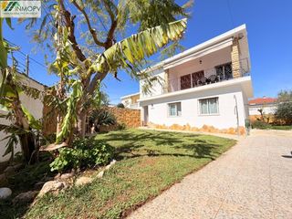 Chalet in Boverals-Saldonar. En venta chalet independiente de 3 dormitorios a pocos metros de