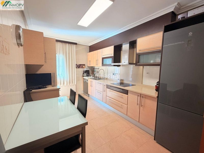 Foto b980ca63-0904-4f0c-bdbc-d6abc7c5084b. Pis amb aparcament a Casco Urbano Vinaròs