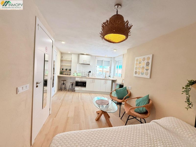 Foto 43790033-e811-450a-95e4-6cea960f4d98. Edificio se vende casa entera con 3 viviendas independientes! ideal inversores! a pie del paseo maritimo! en Vinaròs