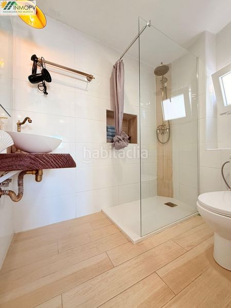 Foto 6a2b2103-9fa7-4854-b0be-25bebccf9cc9. Edificio se vende casa entera con 3 viviendas independientes! ideal inversores! a pie del paseo maritimo! en Vinaròs