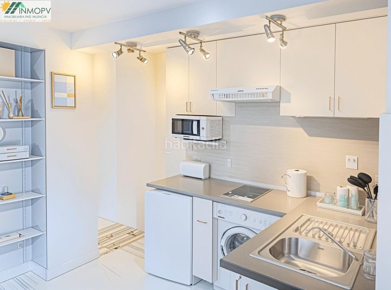 Foto 893ecc61-df37-499c-8c2c-80c6fe0de9d1. Edificio se vende casa entera con 3 viviendas independientes! ideal inversores! a pie del paseo maritimo! en Vinaròs