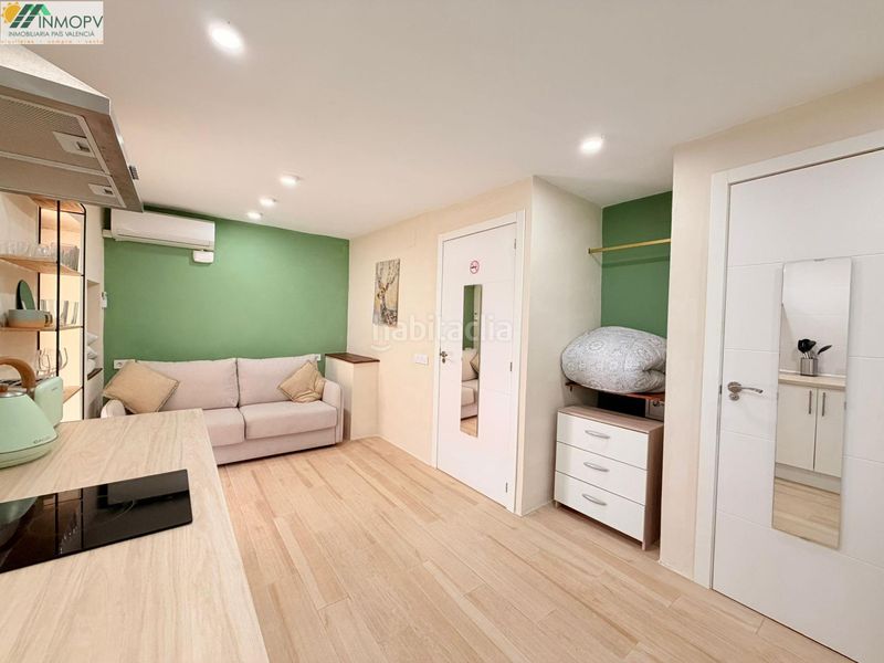 Foto bf418016-55ac-438d-86a6-9b850eb2bbbd. Edificio se vende casa entera con 3 viviendas independientes! ideal inversores! a pie del paseo maritimo! en Vinaròs