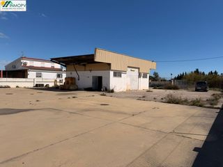 Bâtiment à usage industriel à Partidas de Interior - Zona Rústica. En venta nave industrial construida sobre suelo urbano!